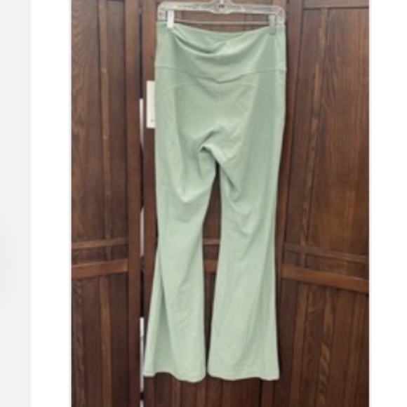 lululemon Groove SHR Nulu Flared Leggings in PLCT Sz 12 NWT $118R - Picture 8 of 9